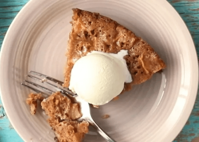 30. Skillet Apple Brownie