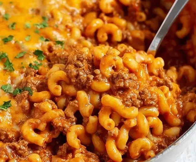 Homemade Beefaroni: The Cozy Weeknight Classic You’ll Actually Crave