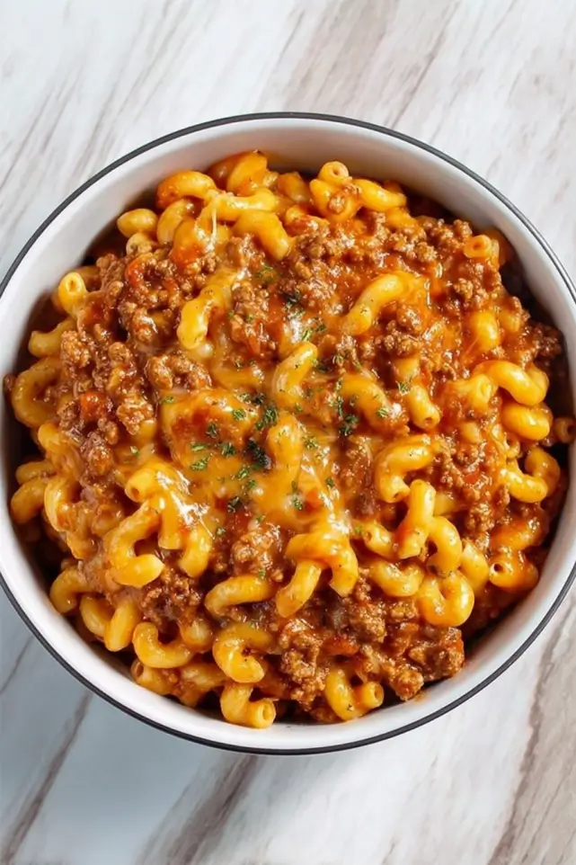 Cheesy Beefaroni You’ll Make Again & Again